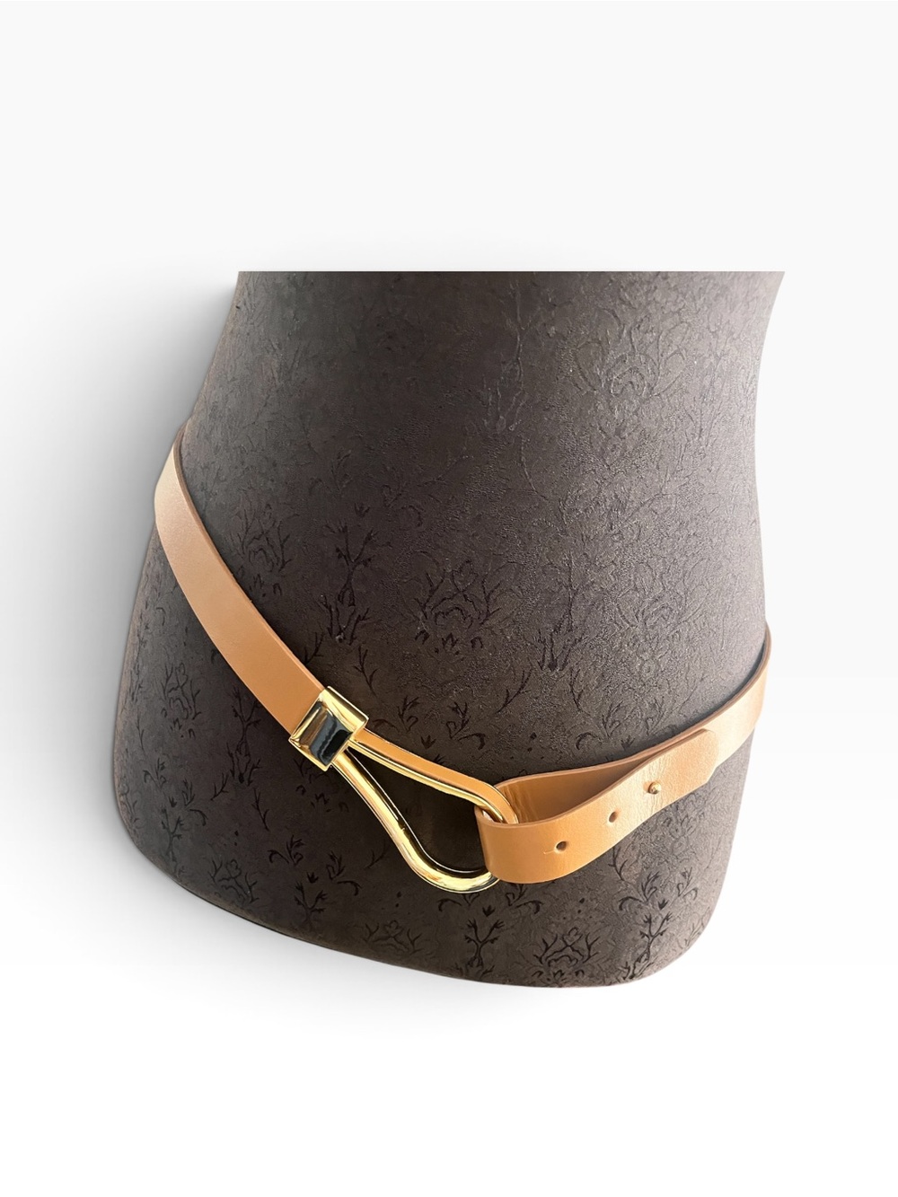 Chicos Tan Leather Wrap Belt Gold Accents Medium  Old Money Minimalist